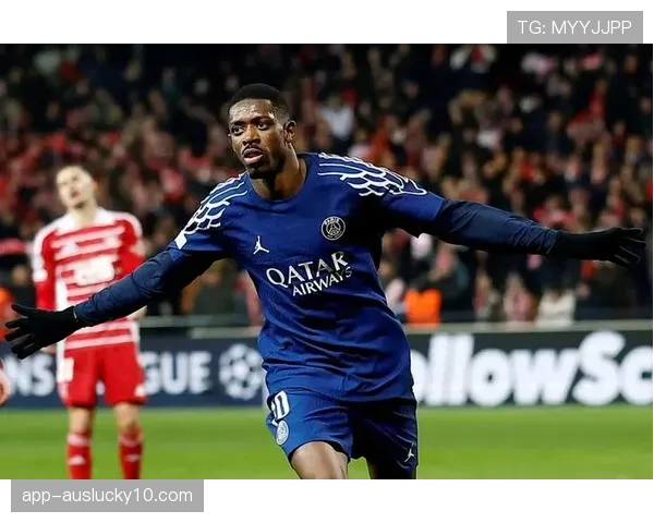 巴黎圣日耳曼半场1-0领先图卢兹，登贝莱凌空抽射破门